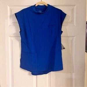 Cherokee Infinity royal blue scrub top style CK742A NWT dolman sleeve size small